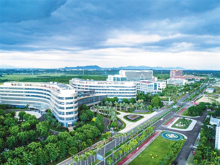 海(hǎi)南(nán)博鳌樂(yuè)城(chéng)國(guó)際醫(yī)療旅遊先行(xíng)區(qū)